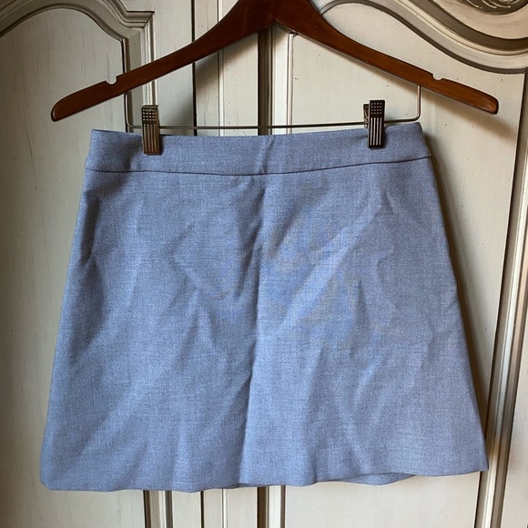Express Light Gray A Line Skirt Size 6 - Picture 1 of 3